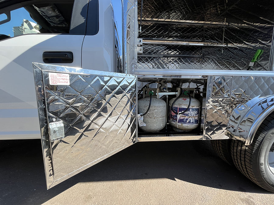 BBQ PROPANE COMPARTMENT